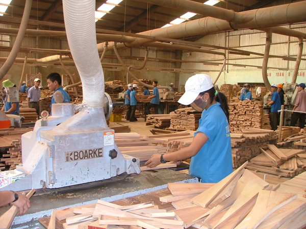 Tăng cường công tác quản lý các cơ sở chế biến gỗ trên địa bàn tỉnh