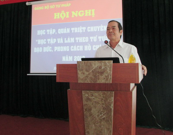 Đảng bộ Sở Tư pháp tổ chức học tập, quán triệt chuyên đề “Học tập và làm theo tư tưởng, đạo đức, phong cách Hồ chí Minh” năm 2018