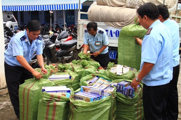 Quy định mới về thực hiện tiêu hủy thuốc lá ngoại nhập lậu bị tịch thu là thuốc lá giả, thuốc lá không đảm bảo chất lượng và thí điểm bán đấu giá thuốc lá ngoại nhập lậu bị tịch thu để xuất khẩu ra nước ngoài