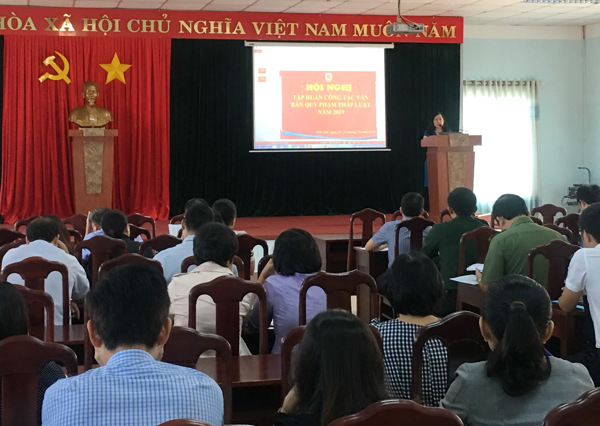 HỘI NGHỊ TẬP HUẤN CÔNG TÁC VĂN BẢN QUY PHẠM PHÁP LUẬT
