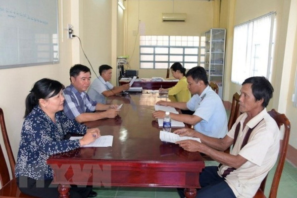 Trách nhiệm của người đứng đầu cấp ủy trong việc xử lý những phản ánh, kiến nghị của dân