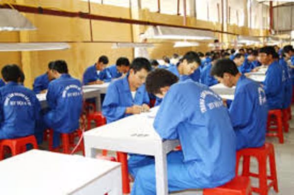 Quy định mức đóng góp; chế độ miễn, giảm chi phí  đối với người nghiện ma túy cai nghiện bắt buộc tại cộng đồng trên địa bàn tỉnh Đắk Lắk